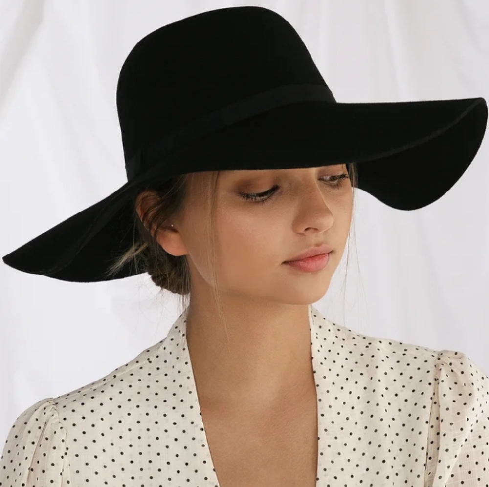 H&M Suede Hat for all Seasons